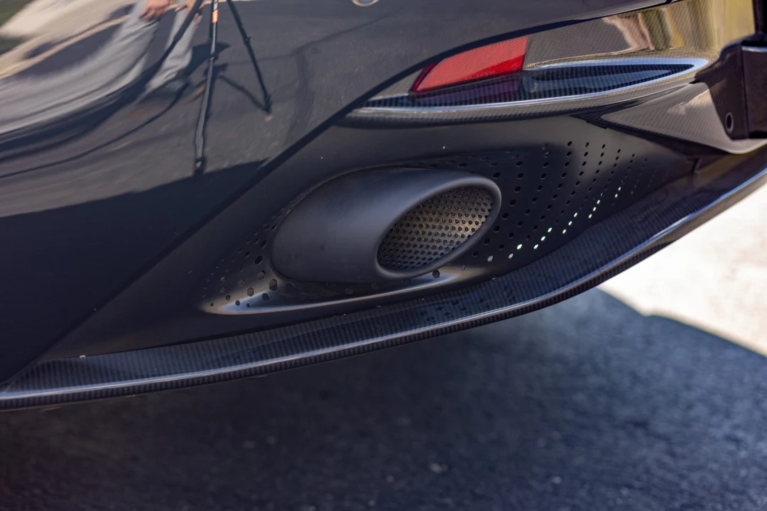 2019 Aston Martin DB11 V8 - Image 27 of 31