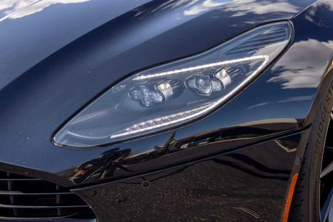 2019 Aston Martin DB11 V8 - Image 13 of 31