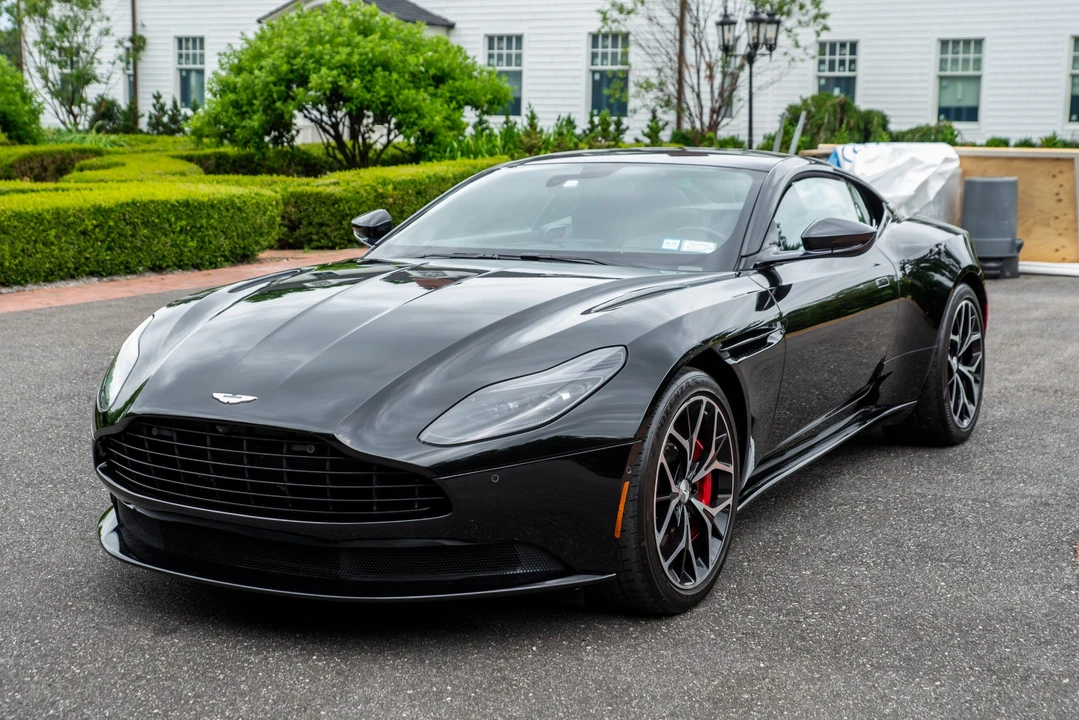 2019 Aston Martin DB11 V8 - Image 2 of 31