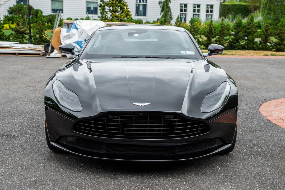 2019 Aston Martin DB11 V8 - Image 10 of 31