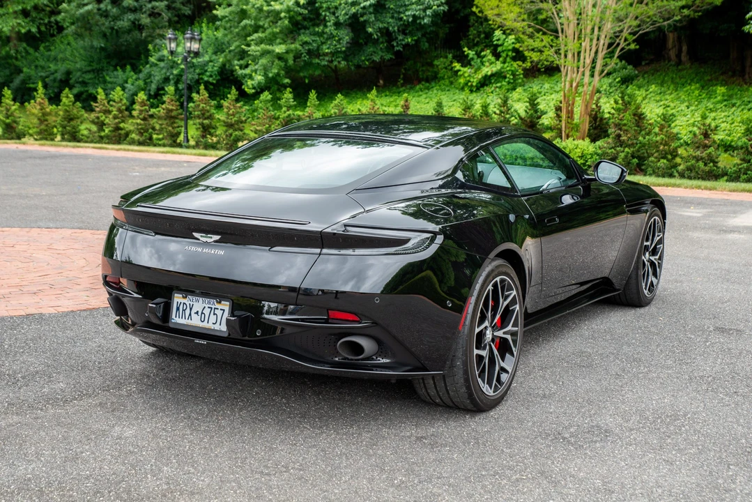 2019 Aston Martin DB11 V8 - Image 7 of 31