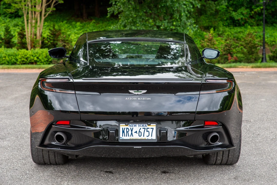 2019 Aston Martin DB11 V8 - Image 6 of 31