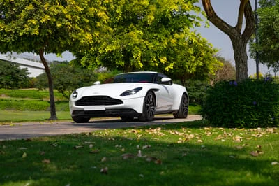 2019 Aston Martin DB11 V8 - Image 18 of 31