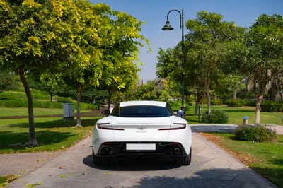 2019 Aston Martin DB11 V8 - Image 24 of 31