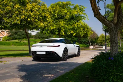 2019 Aston Martin DB11 V8 - Image 21 of 31