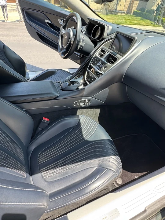 2019 Aston Martin DB11 V8 - Image 12 of 20