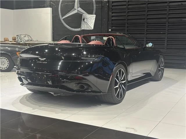 2019 Aston Martin DB11 Volante - Image 16 of 21