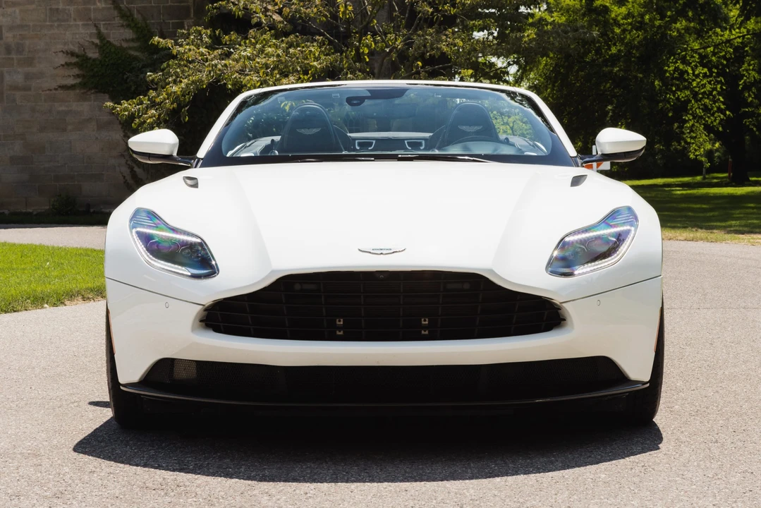 2019 Aston Martin DB11 Volante - Image 2 of 31