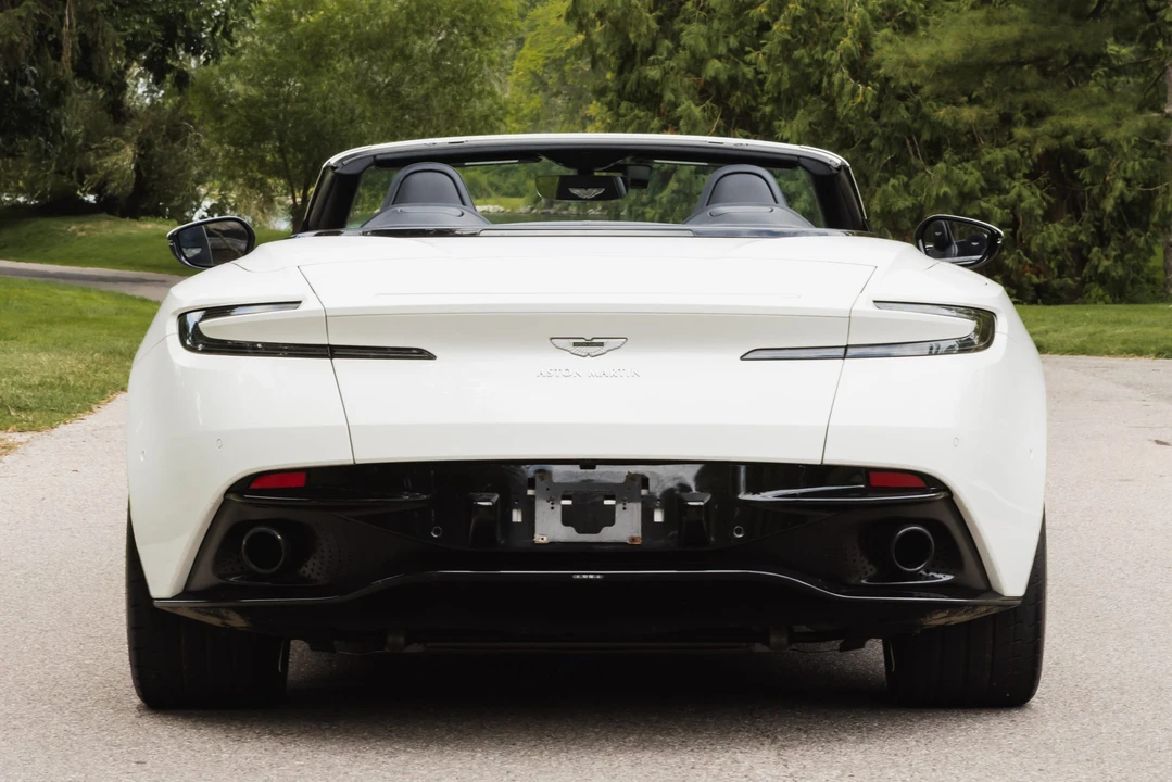 2019 Aston Martin DB11 Volante - Image 19 of 31