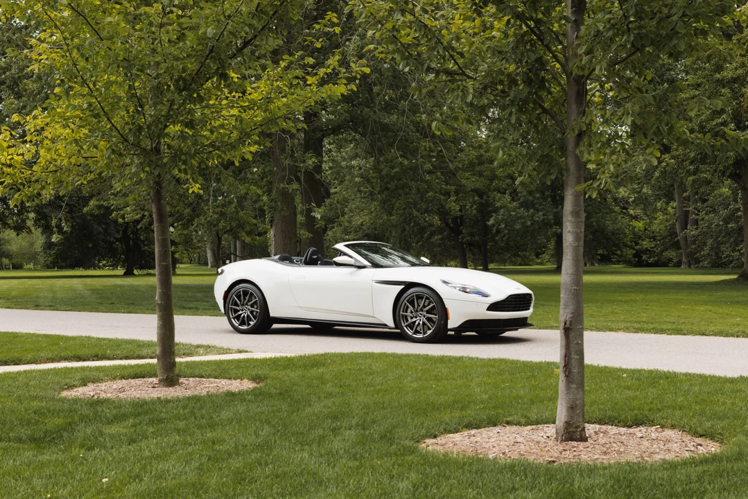 2019 Aston Martin DB11 Volante - Image 25 of 31