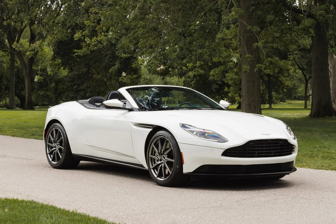 2019 Aston Martin DB11 Volante - Image 26 of 31