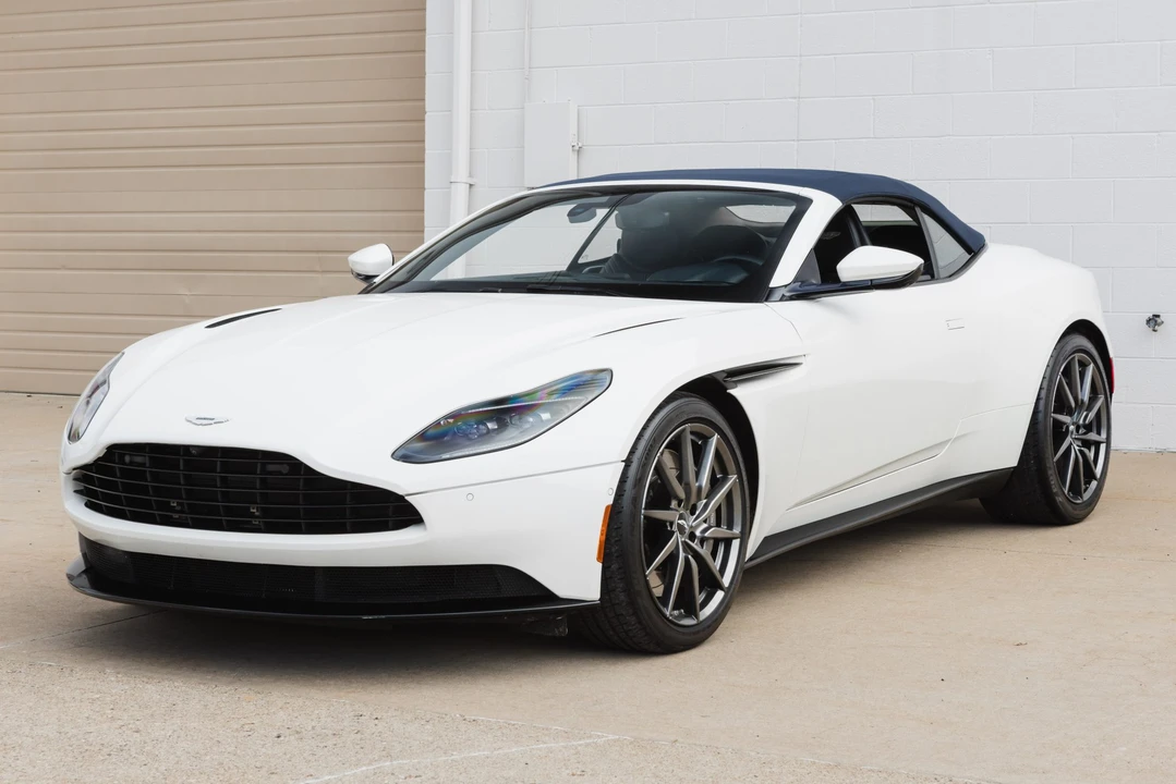2019 Aston Martin DB11 Volante - Image 30 of 31