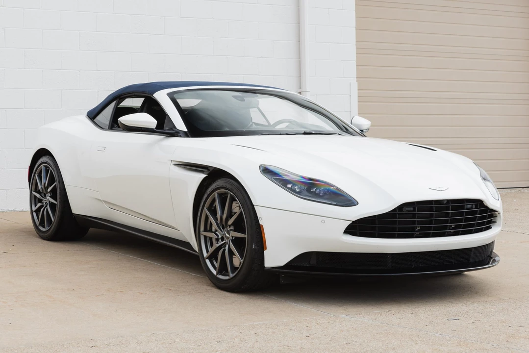 2019 Aston Martin DB11 Volante - Image 28 of 31