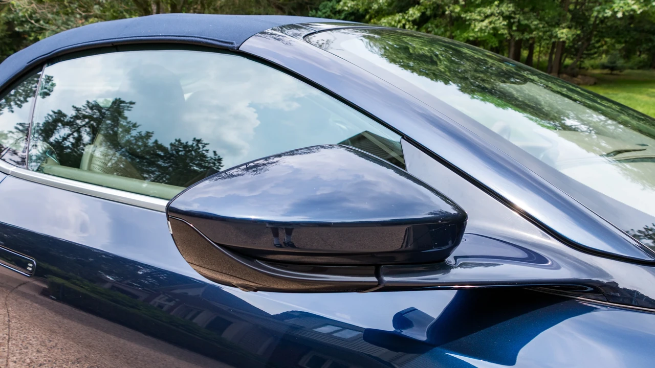 2019 Aston Martin DB11 Volante - Image 30 of 31
