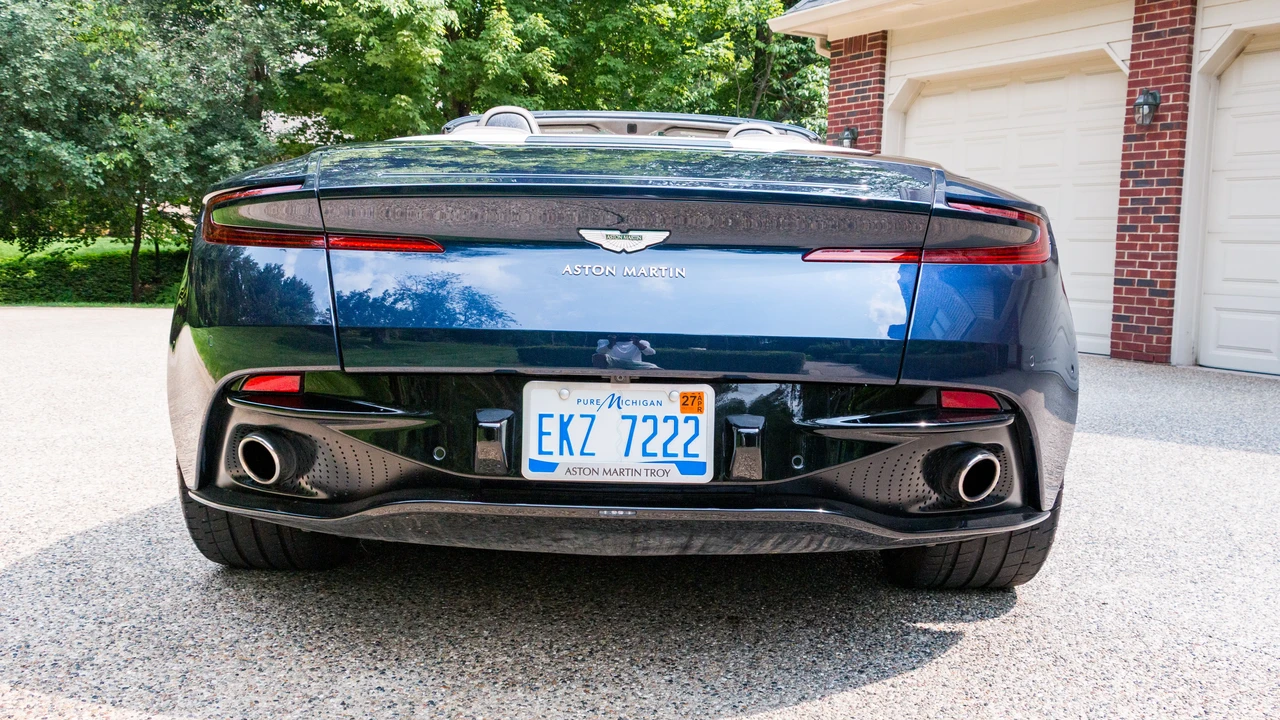 2019 Aston Martin DB11 Volante - Image 21 of 31