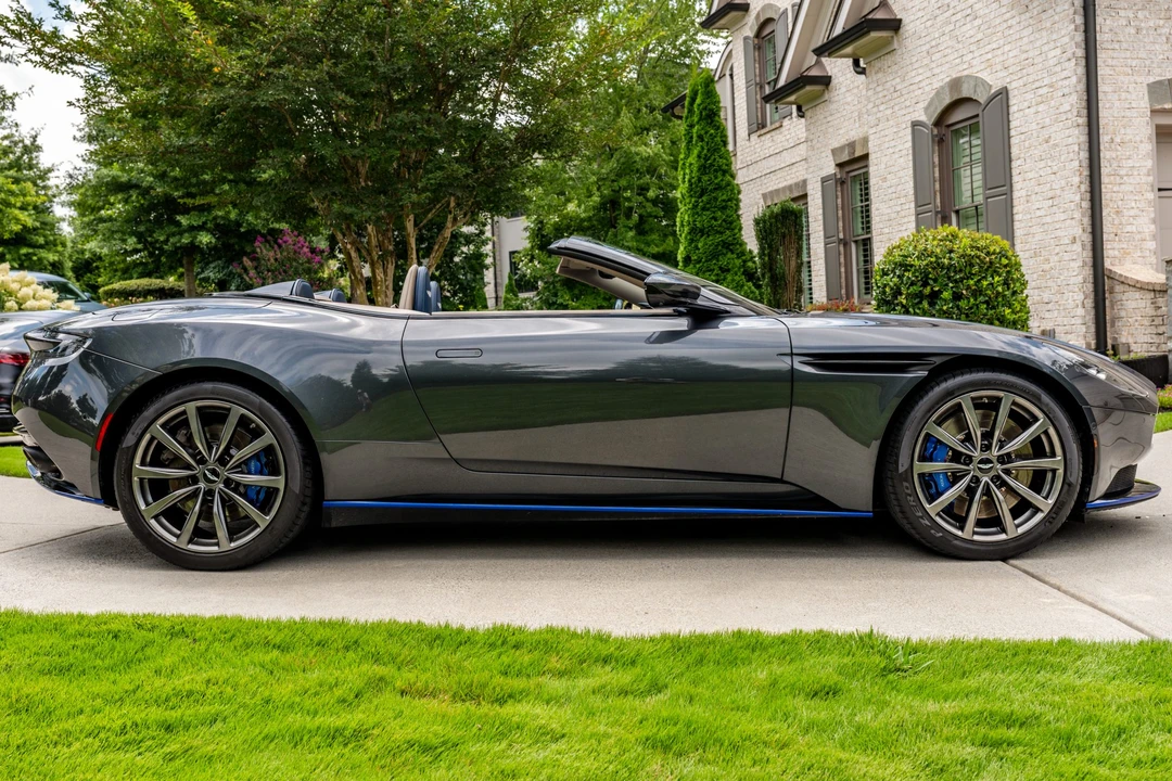 2019 Aston Martin DB11 Volante - Image 8 of 31