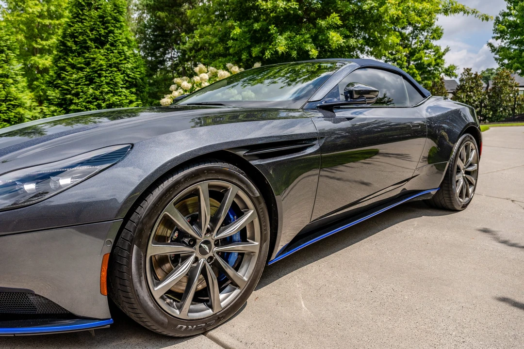 2019 Aston Martin DB11 Volante - Image 28 of 31