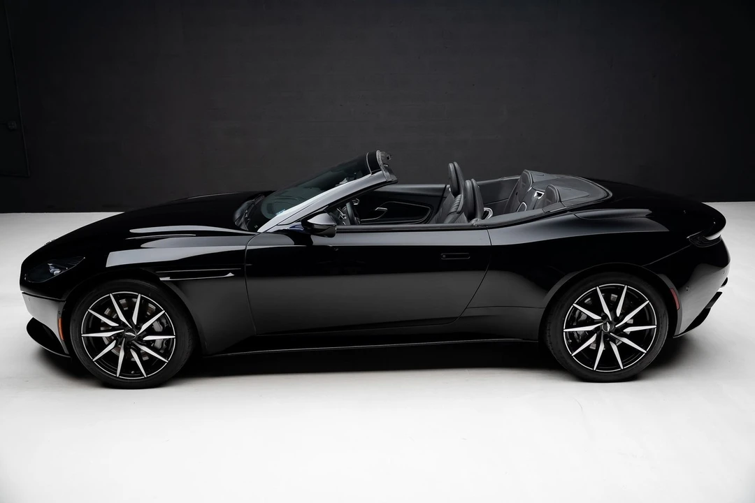 2019 Aston Martin DB11 Volante - Image 18 of 31