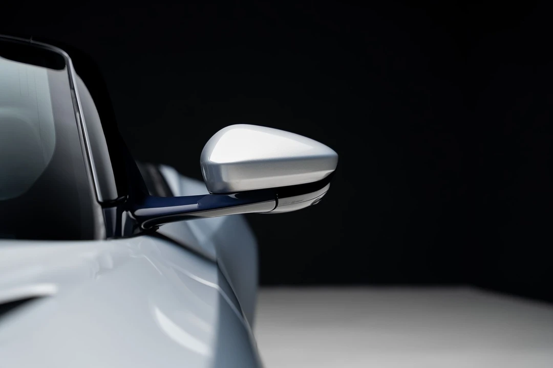 2019 Aston Martin DB11 Volante - Image 17 of 31