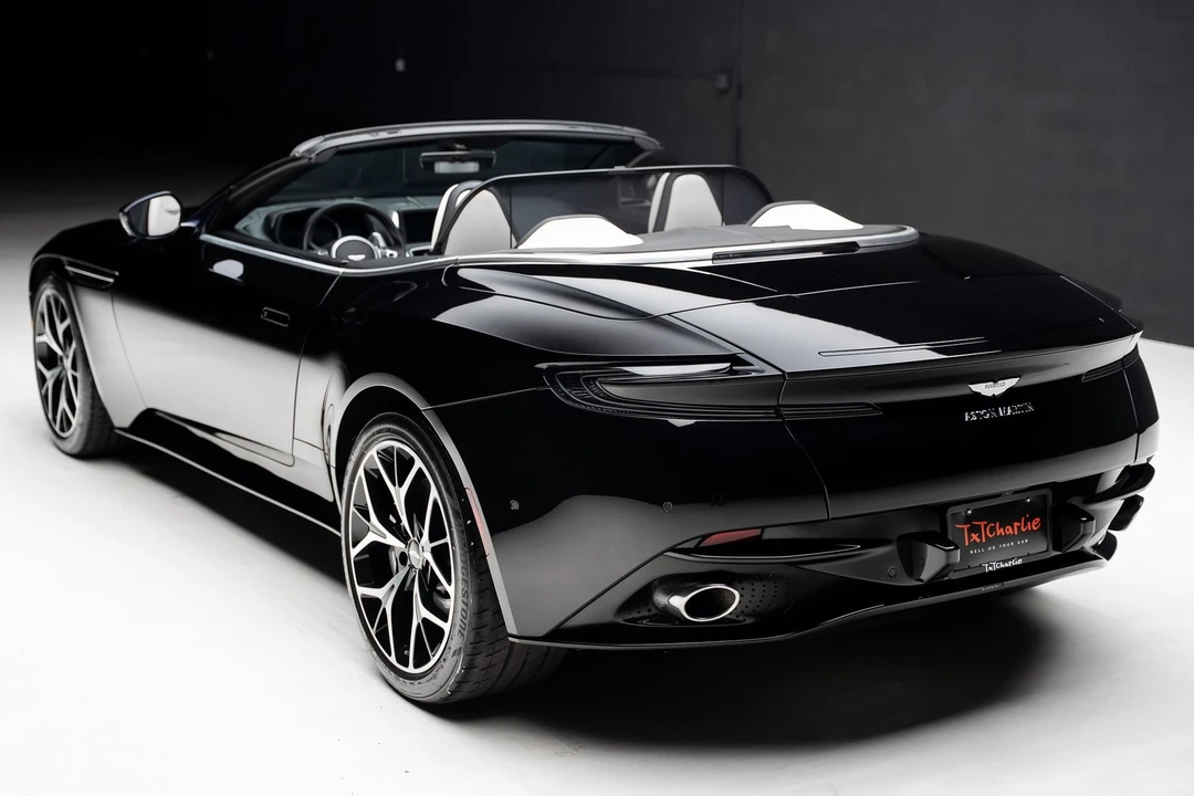 2019 Aston Martin DB11 Volante - Image 25 of 31