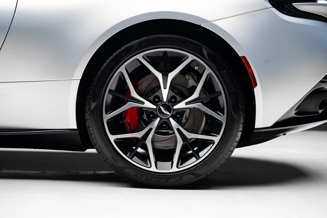 2019 Aston Martin DB11 Volante - Image 23 of 31