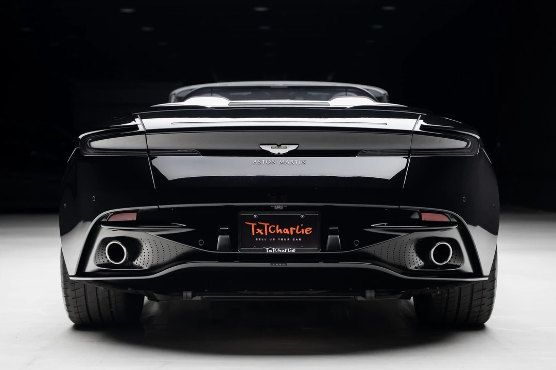 2019 Aston Martin DB11 Volante - Image 28 of 31