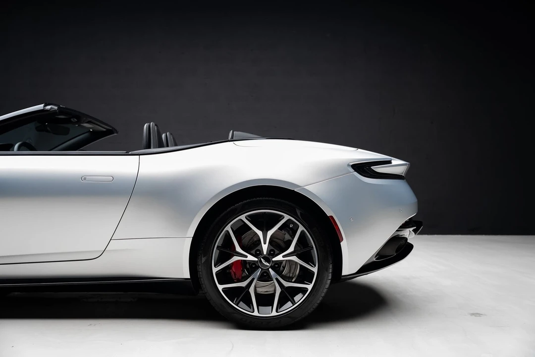 2019 Aston Martin DB11 Volante - Image 22 of 31