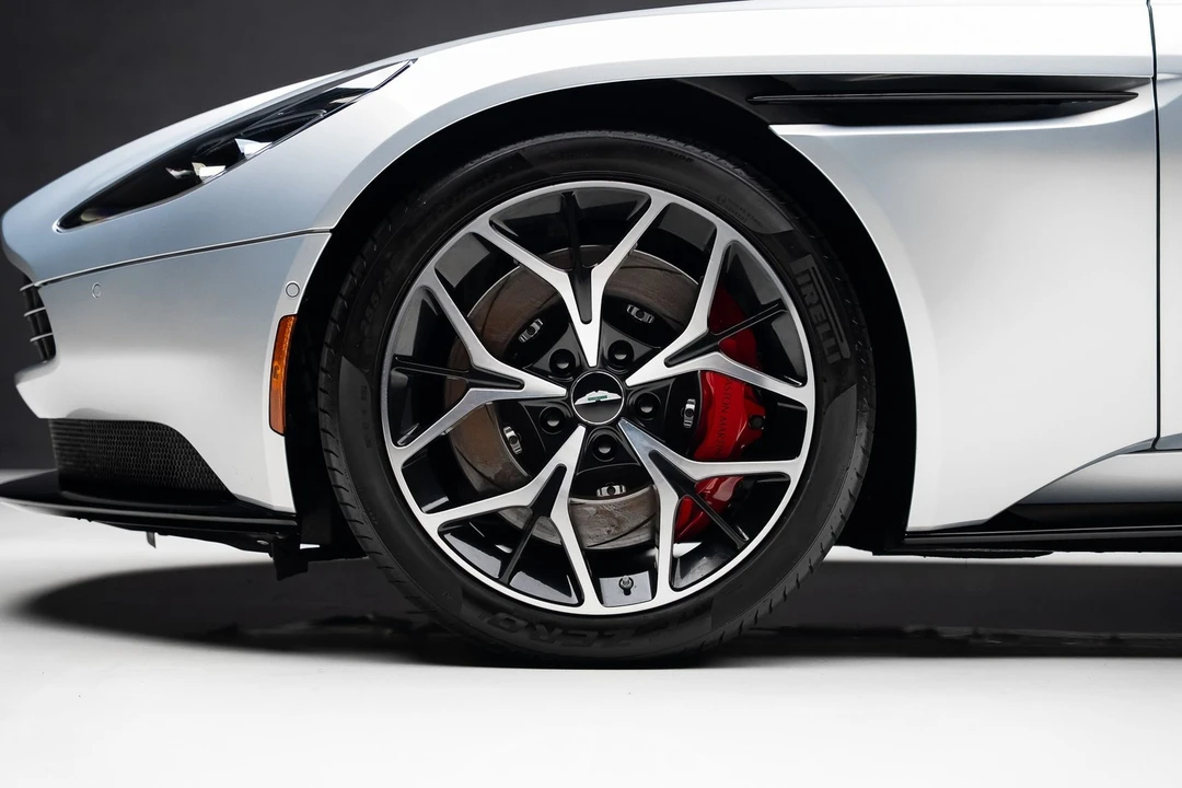 2019 Aston Martin DB11 Volante - Image 21 of 31