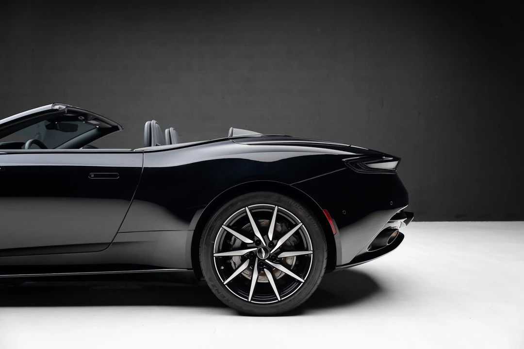 2019 Aston Martin DB11 Volante - Image 22 of 31