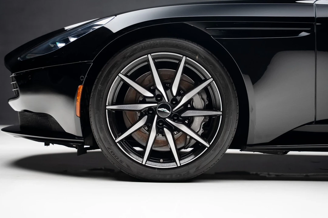 2019 Aston Martin DB11 Volante - Image 21 of 31