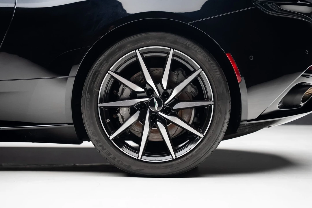 2019 Aston Martin DB11 Volante - Image 23 of 31