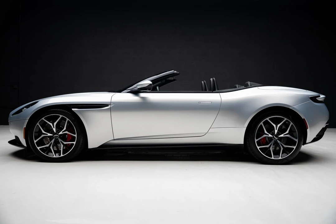 2019 Aston Martin DB11 Volante - Image 19 of 31