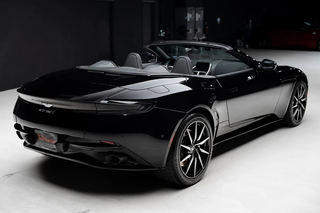 2019 Aston Martin DB11 Volante - Image 8 of 10
