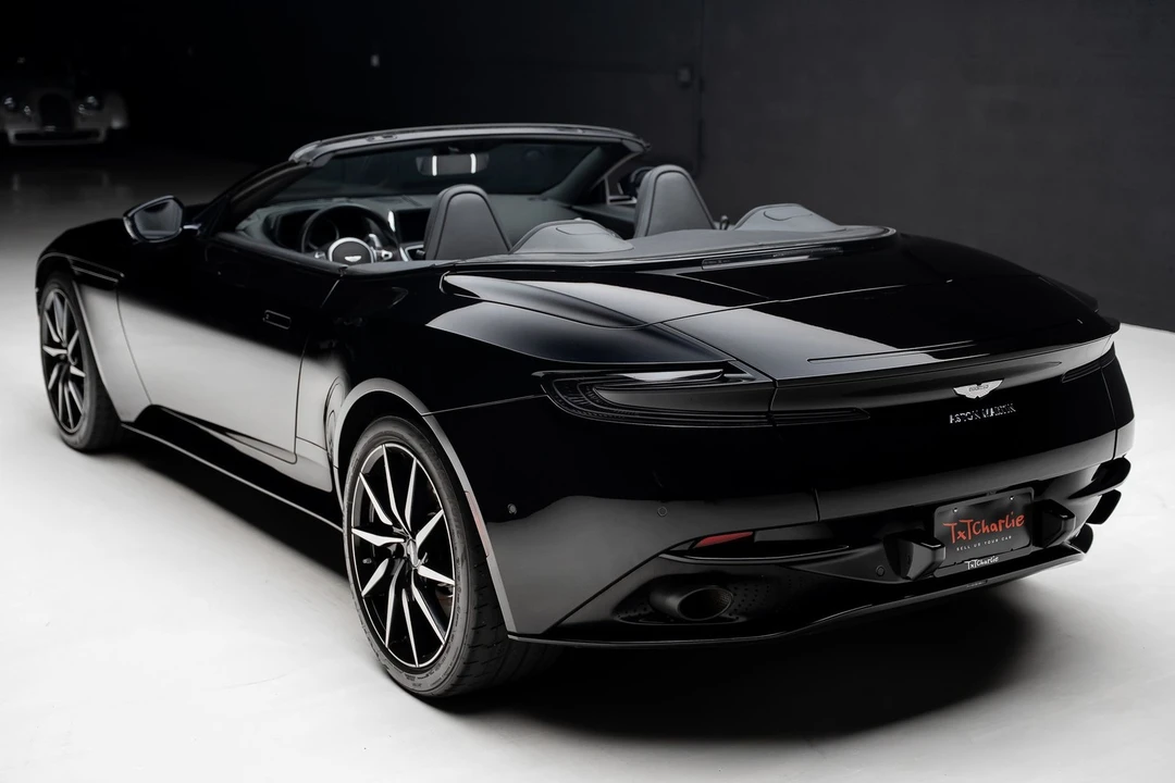 2019 Aston Martin DB11 Volante - Image 25 of 31