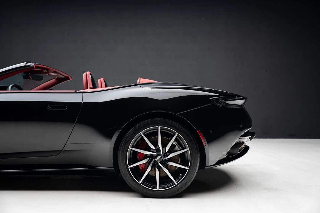 2019 Aston Martin DB11 Volante - Image 22 of 31