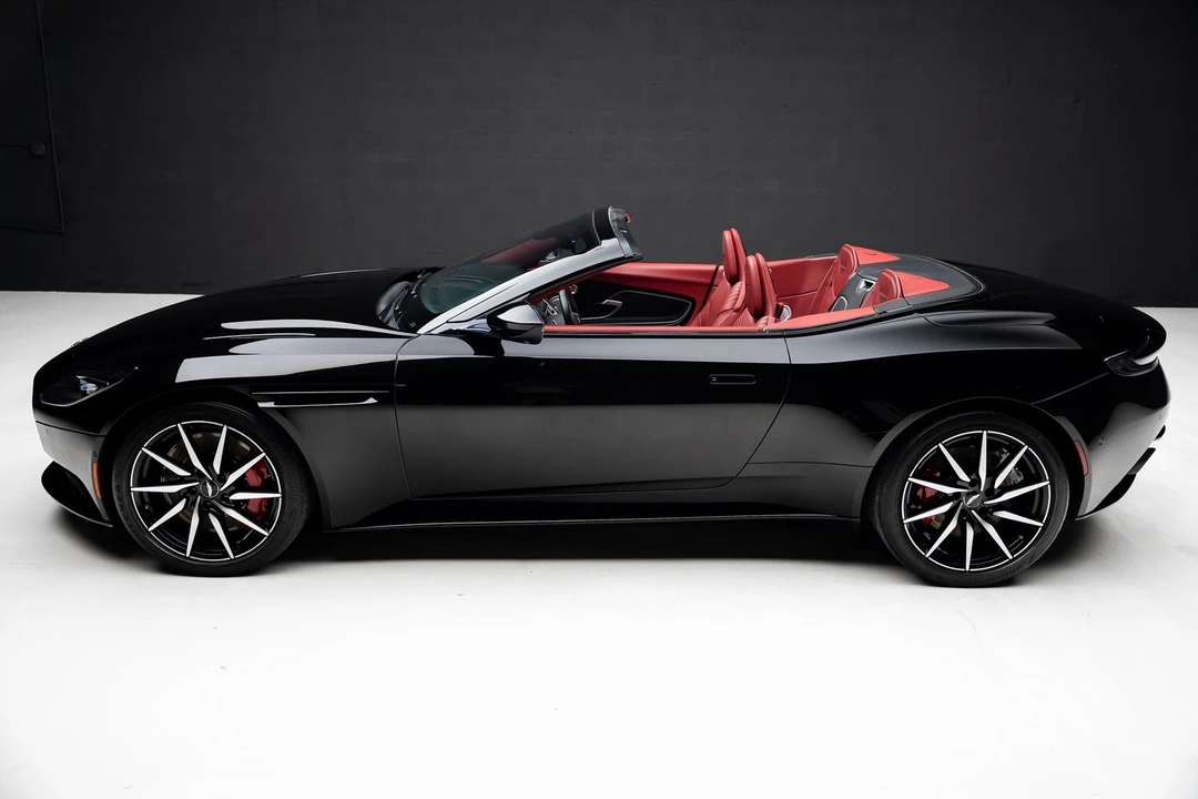 2019 Aston Martin DB11 Volante - Image 18 of 31