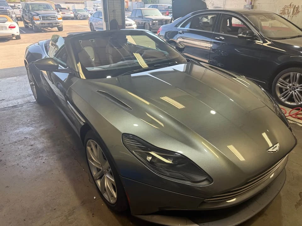 2019 Aston Martin DB11 Volante - Image 9 of 13