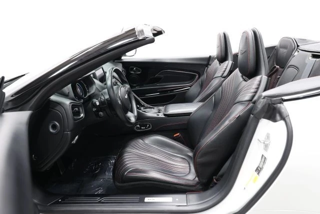 2019 Aston Martin DB11 Volante - Image 17 of 31