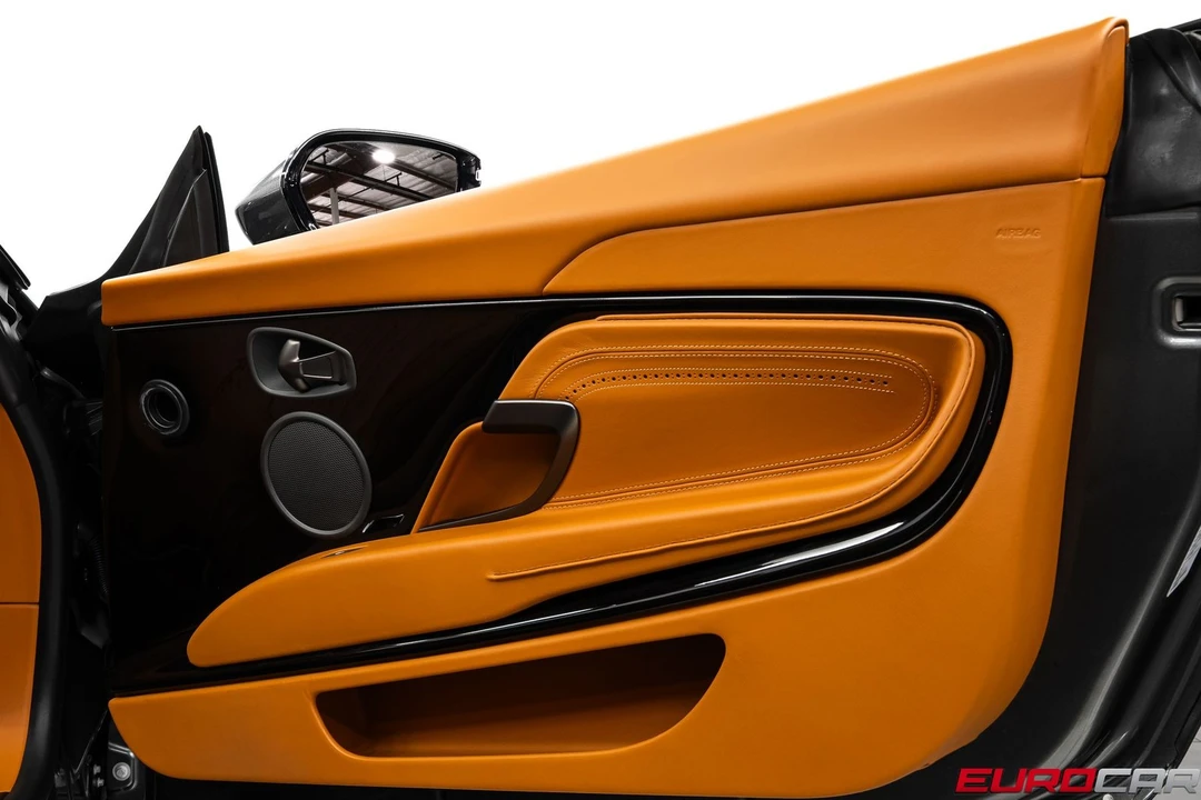 2019 Aston Martin DB11 Volante - Image 26 of 31