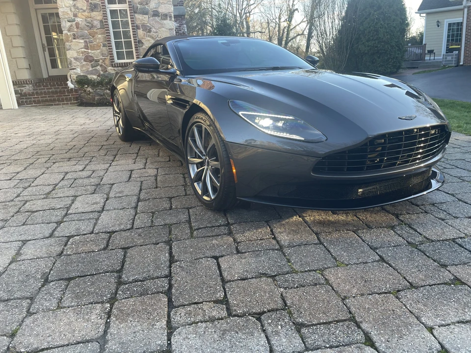 2019 Aston Martin DB11 Volante - Image 8 of 31