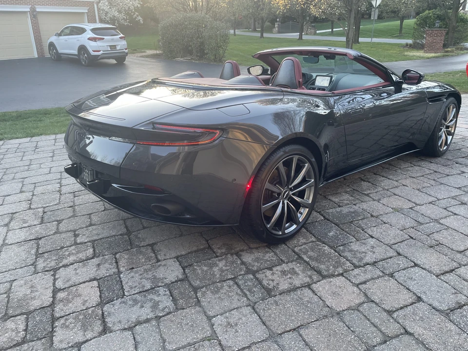 2019 Aston Martin DB11 Volante - Image 5 of 31