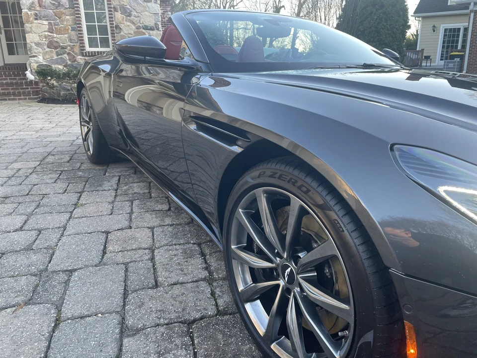 2019 Aston Martin DB11 Volante - Image 19 of 31