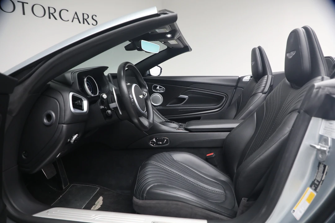 2019 Aston Martin DB11 Volante - Image 28 of 31