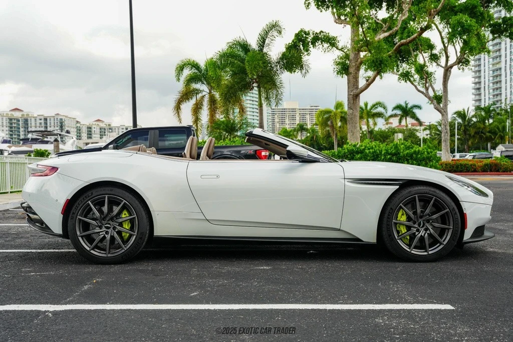 2019 Aston Martin DB11 Volante - Image 9 of 12