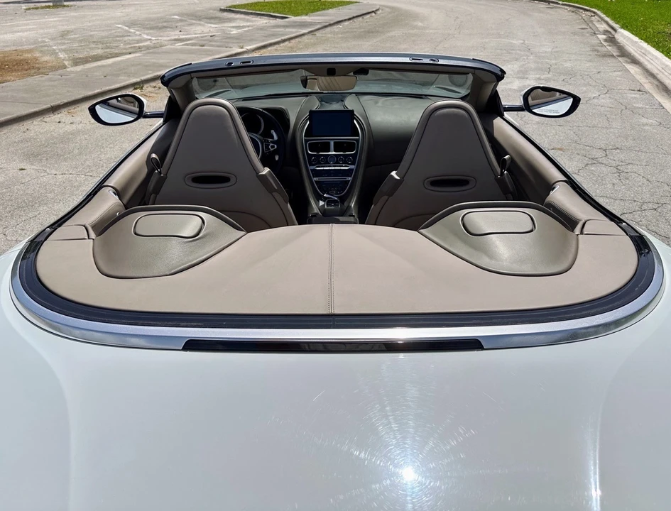 2019 Aston Martin - Image 19 of 26