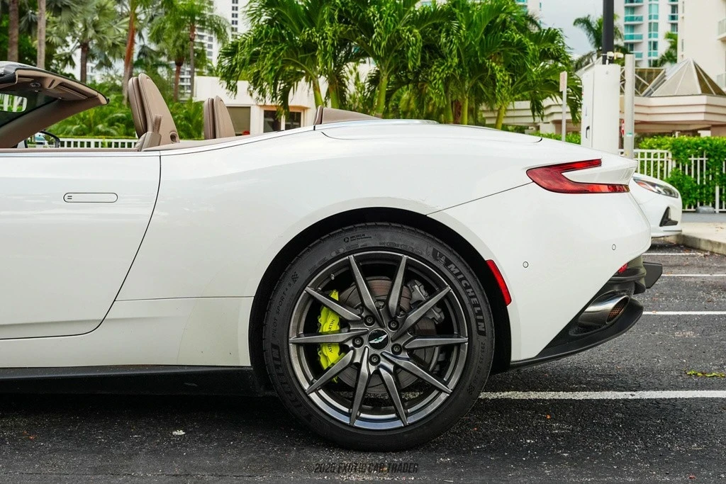 2019 Aston Martin DB11 Volante - Image 5 of 12