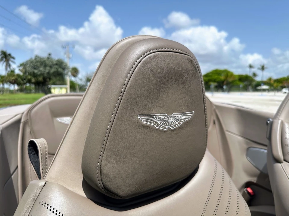 2019 Aston Martin - Image 22 of 26