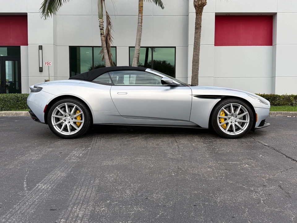 2019 Aston Martin DB11 Volante - Image 7 of 21