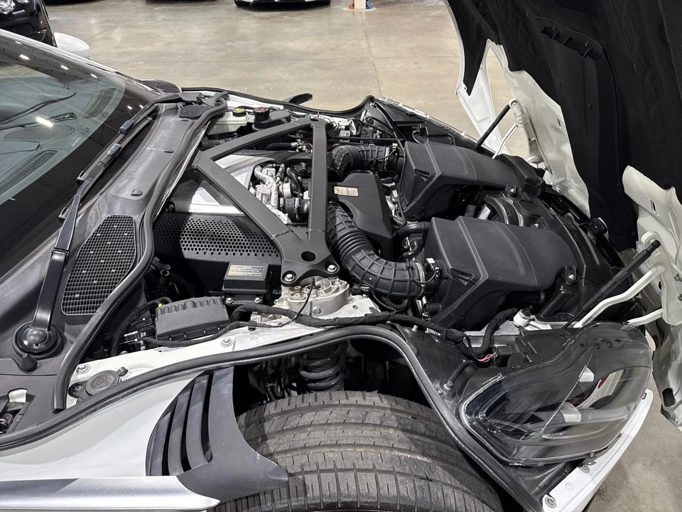 2019 Aston Martin DB11 Volante - Image 16 of 21