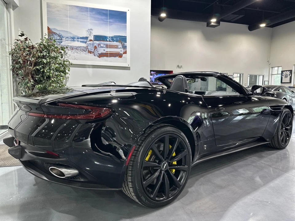 2019 Aston Martin DB11 Volante - Image 30 of 31